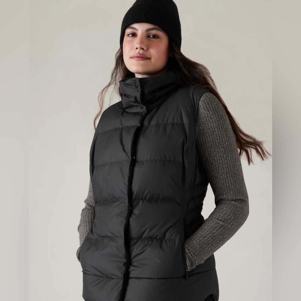 Athleta Downtown Puffer Vest (XS)